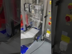 Garis Pengangkut Makanan Metal Detector Baja tahan karat 380 V Garis Kecepatan disesuaikan