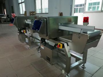 Chain Conveyor Food Grade Metal Detector Untuk Seafood / Daging, 110 / 220v Power Supply